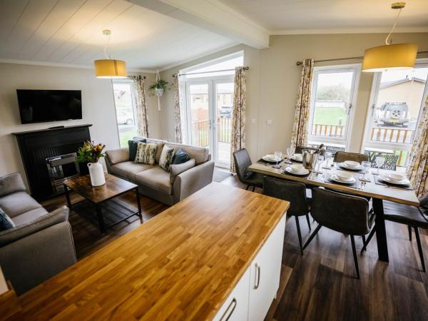 Ream Hills Holiday Park : photo 7 de la chambre maison de vacances pour 6 personnes avec bain à remous