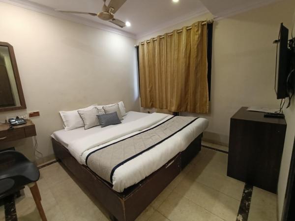 Hotel Highway Inn Andheri East : photo 1 de la chambre chambre double standard