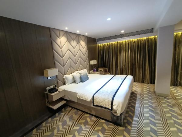Hotel Highway Inn Andheri East : photo 3 de la chambre suite familiale