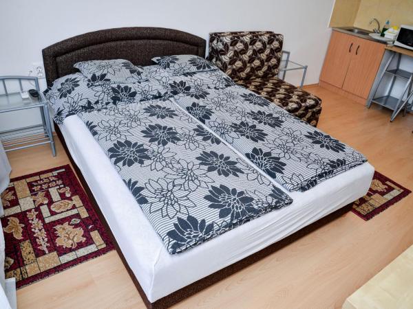 SovaApartman : photo 7 de la chambre chambre triple Économique