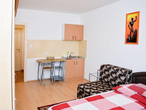 SovaApartman : photo 7 de la chambre chambre triple Économique