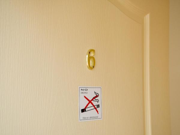 SovaApartman : photo 1 de la chambre chambre triple avec balcon