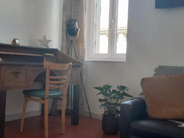 La maison de Malaurie : photo 2 de la chambre chambre double avec salle de bains privative