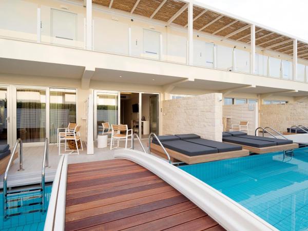 Insula Alba Resort & Spa (Adults Only) : photo 4 de la chambre chambre double classique avec piscine commune