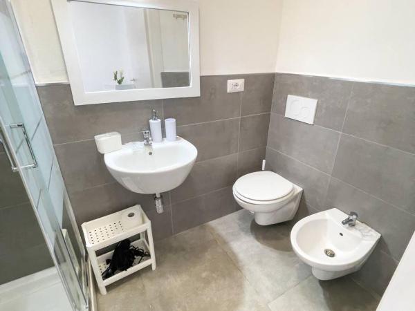 Tea House Alghero : photo 2 de la chambre chambre double avec salle de bains privative