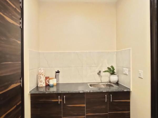 Covie Gurugram 70 : photo 5 de la chambre dortoir pour hommes