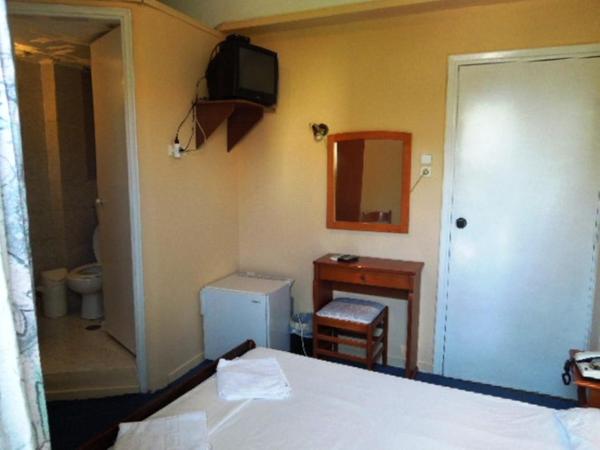 Miramare Hotel : photo 1 de la chambre chambre simple avec douche 