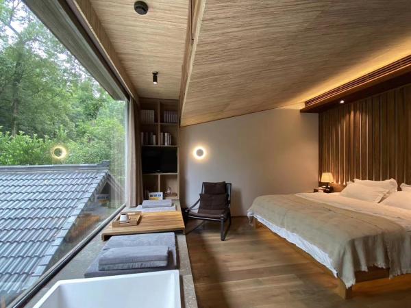 Formeet Boutique Homestay : photo 2 de la chambre chambre lit king-size - vue sur montagne