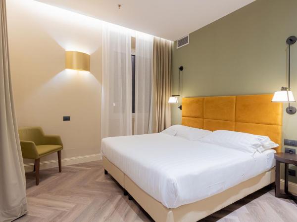 Hotel Astoria : photo 2 de la chambre chambre double supérieure