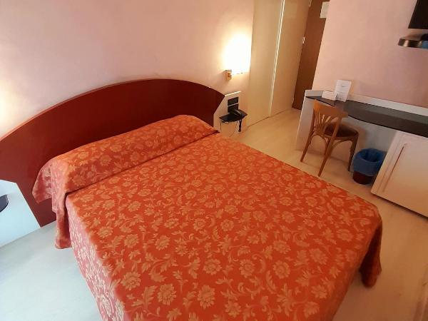 Hotel Continental : photo 6 de la chambre chambre simple