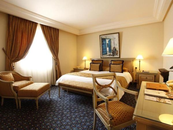 Regency Tunis Hotel : photo 8 de la chambre suite junior - vue sur mer ou piscine