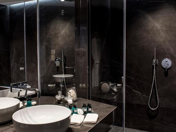 Sofitel Athens Airport : photo 5 de la chambre suite junior lit king-size