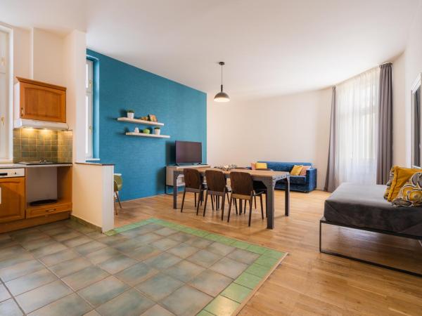 EA ApartHotel Melantrich : photo 8 de la chambre appartement supérieur - 8 personnes