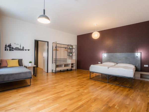 EA ApartHotel Melantrich : photo 8 de la chambre appartement supérieur - 6 personnes