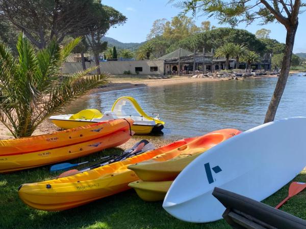 Maranatha Résidence avec plage privée, piscine chauffée : photo 8 de la chambre villa 2 chambres - vue sur mer - laurier