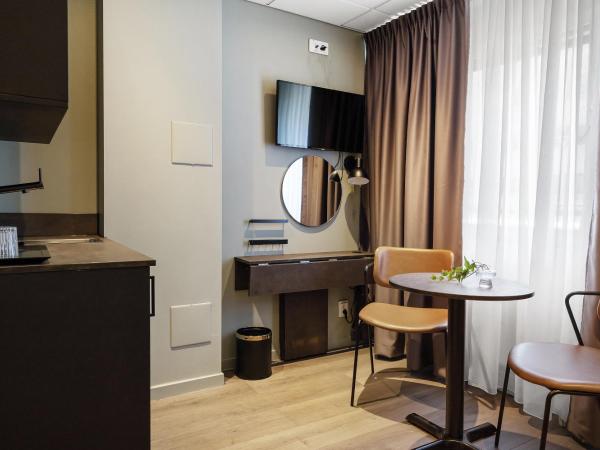 Hotel Point : photo 6 de la chambre chambre familiale