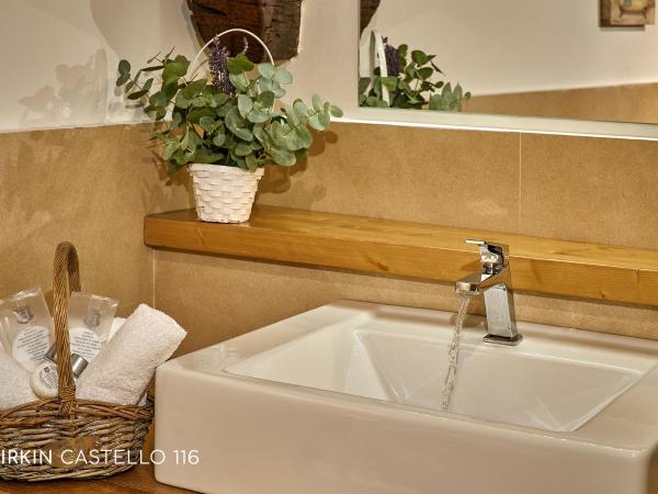 Albergo Diffuso Birkin Castello : photo 4 de la chambre chambre triple - annexe