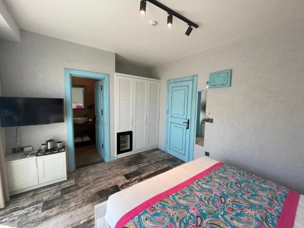 Villa Oliva Butik Hotel : photo 6 de la chambre chambre double - vue sur montagne