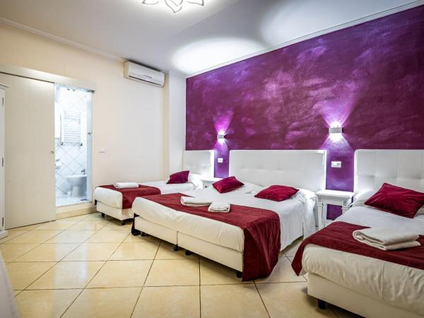 HOTEL VENETO con accesso ZTL : photo 1 de la chambre chambre familiale standard