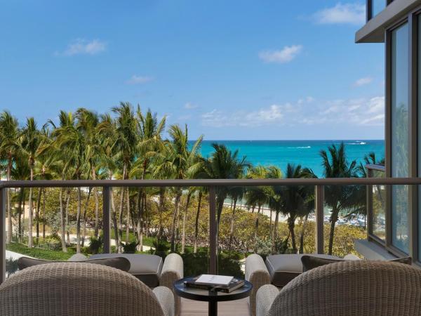 The St. Regis Bal Harbour Resort : photo 1 de la chambre suite 4 chambres - vue sur océan