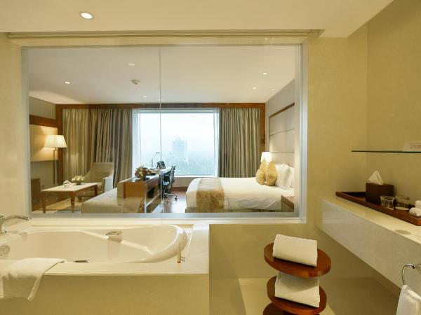 Crowne Plaza Kochi, an IHG Hotel : photo 7 de la chambre chambre lit king-size premium