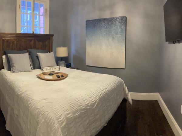 Serenity in the Marigny : photo 1 de la chambre suite lit queen-size