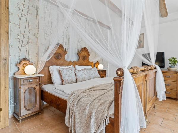 Pension a restaurace Regina : photo 6 de la chambre chambre lit queen-size