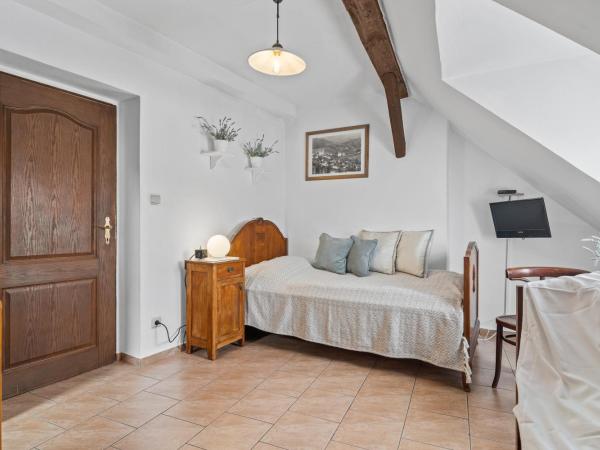 Pension a restaurace Regina : photo 1 de la chambre chambre lits jumeaux