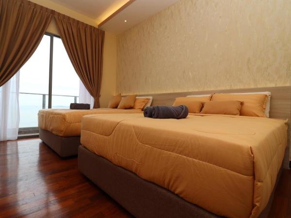 Attic Home Melaka Silverscape Residence & Jonker : photo 7 de la chambre luxury family 3 bedroom suite (private bathtub and sea view)