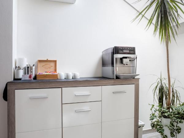 Elendris - Ubytování u kostela : photo 1 de la chambre chambre familiale avec baignoire