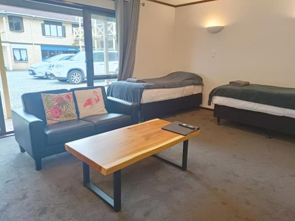 Half Moon Bay Motel : photo 1 de la chambre appartement standard