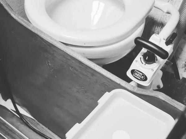 Husbåten Vega 1 Göteborg City : photo 5 de la chambre mobile home