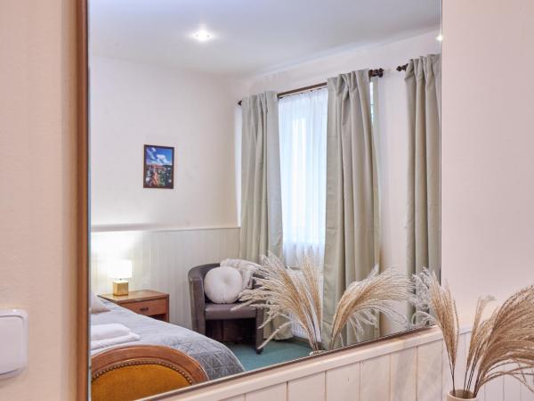 Penzion Weber : photo 4 de la chambre chambre triple avec balcon