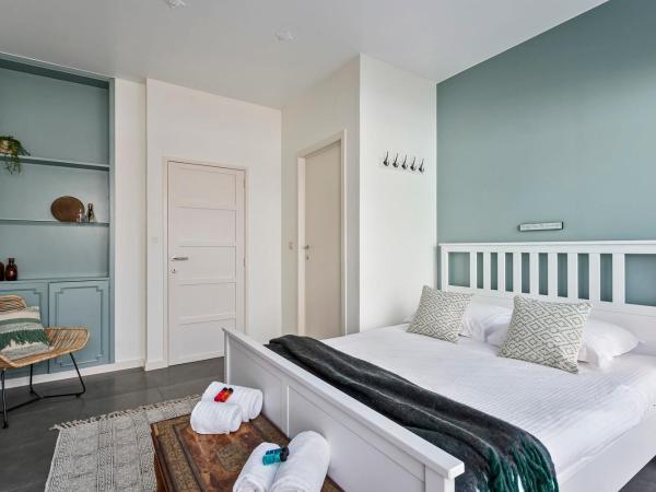 Charming getaway in the historical city center : photo 9 de la chambre chambre double