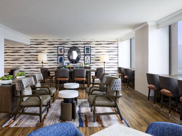 JW Marriott Houston by the Galleria : photo 8 de la chambre deluxe guest room, king bed