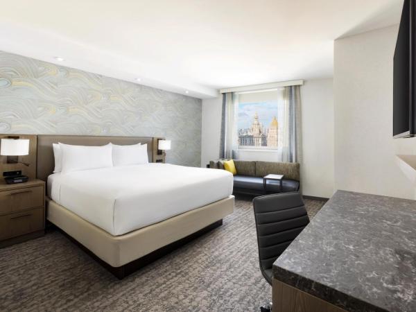 Residence Inn New York Downtown Manhattan/Financial District : photo 2 de la chambre grand studio d'angle avec 1 lit king-size - vue sur horizon