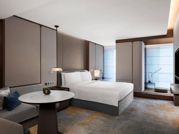 JW Marriott Hotel Shenzhen : photo 4 de la chambre third space room, guest room, 1 king