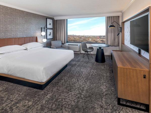 Sheraton Pentagon City : photo 1 de la chambre chambre lit king size - vue limitée