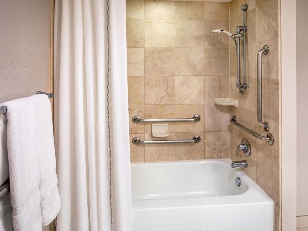 Sheraton Pentagon City : photo 5 de la chambre chambre avec 2 lits doubles - vue limitée