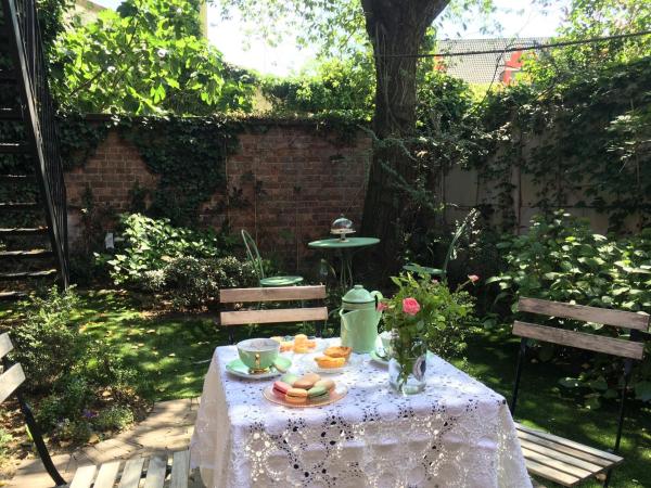 B&B PETIT PRINCE, GENT : photo 2 de la chambre chambre double ou lits jumeaux deluxe supérieure