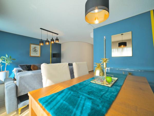 Tulip Inn Beaulieu Lausanne : photo 2 de la chambre suite avec lit queen-size