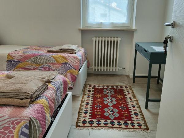 B&B Valle D'Astino : photo 2 de la chambre chambre lits jumeaux avec salle de bains commune