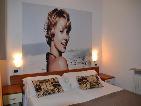 Hotel Villa del Parco : photo 2 de la chambre chambre double ou lits jumeaux standard