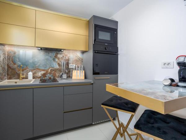 Villa Palma Krk : photo 3 de la chambre studio - vue sur piscine 