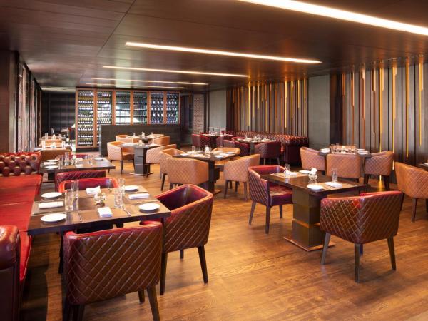 Jumeirah Zabeel Saray Dubai : photo 7 de la chambre suite impériale 1 chambre - accès au club incluant petit-déjeuner, goûter, cocktails en soirée et boissons sans alcool