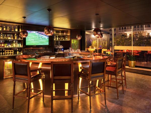 Jumeirah Zabeel Saray Dubai : photo 9 de la chambre suite impériale 1 chambre - accès au club incluant petit-déjeuner, goûter, cocktails en soirée et boissons sans alcool