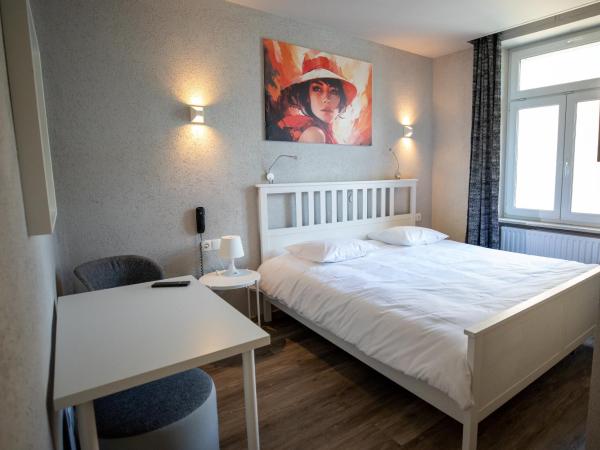 Hotel Bristol : photo 7 de la chambre chambre double