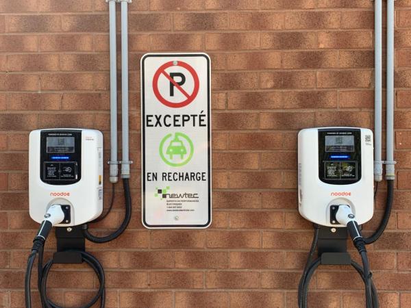 Econo Lodge Airport Quebec : photo 1 de la chambre chambre avec 2 lits doubles - 2e Étage