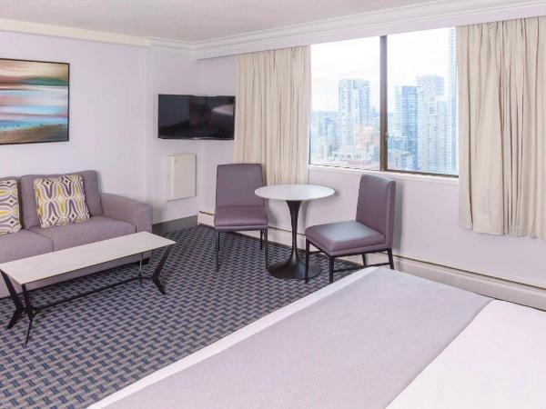 Century Plaza Hotel : photo 4 de la chambre studio