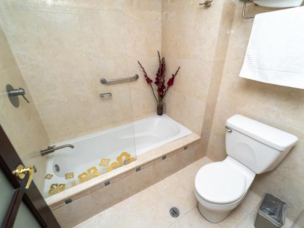 Casa de las Flores Hotel : photo 4 de la chambre chambre double avec 2 lits doubles